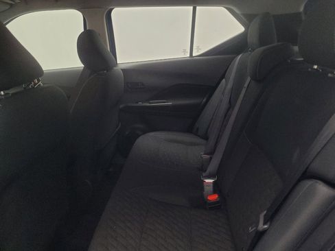 Used 2021 Nissan Kicks S FWD image 18