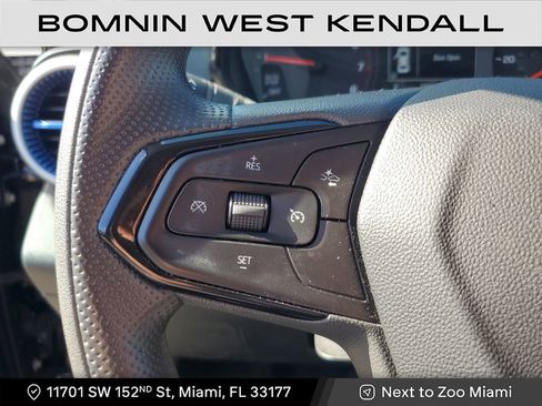 Used 2024 Chevrolet Trax LS image 28