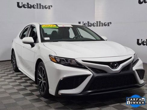 Certified 2024 Toyota Camry SE image 1