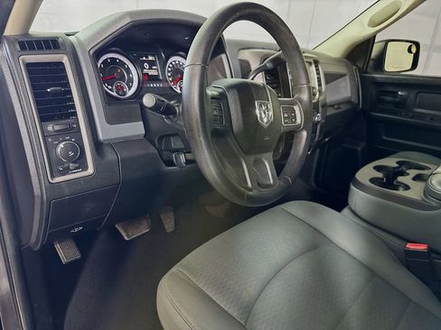 Used 2014 RAM 1500 Express image 9