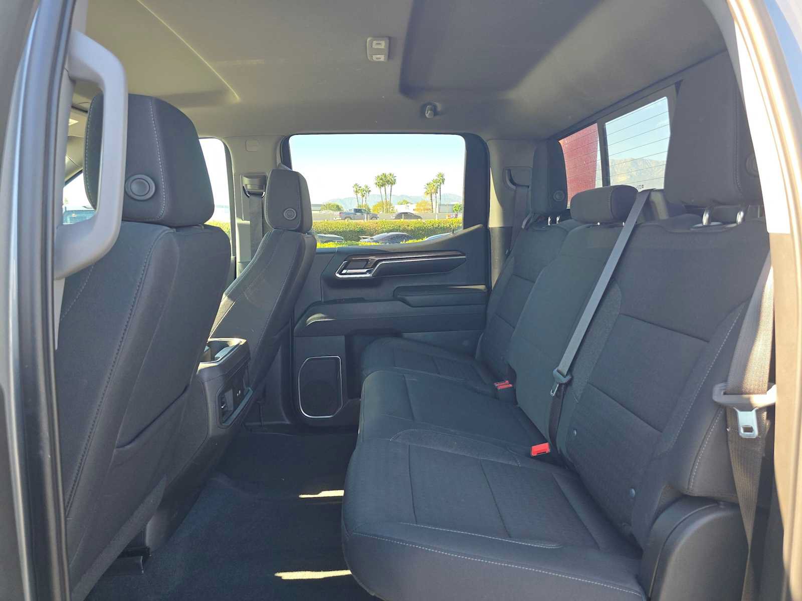 Used 2024 Chevrolet Silverado 1500 LT Trail Boss w/ Convenience Package II AWD/4WD image 16