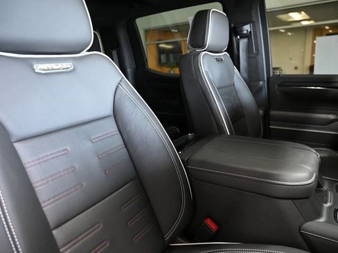 Used 2024 GMC Sierra 1500 AT4X image 13