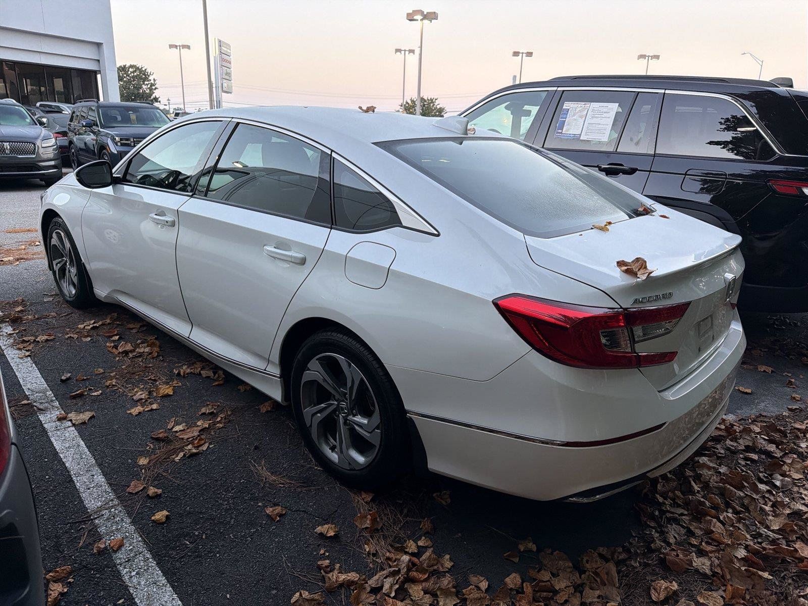 Used 2018 Honda Accord EX-L image 6
