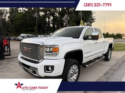 Used 2016 GMC Sierra 2500 Denali w/ Duramax Plus Package