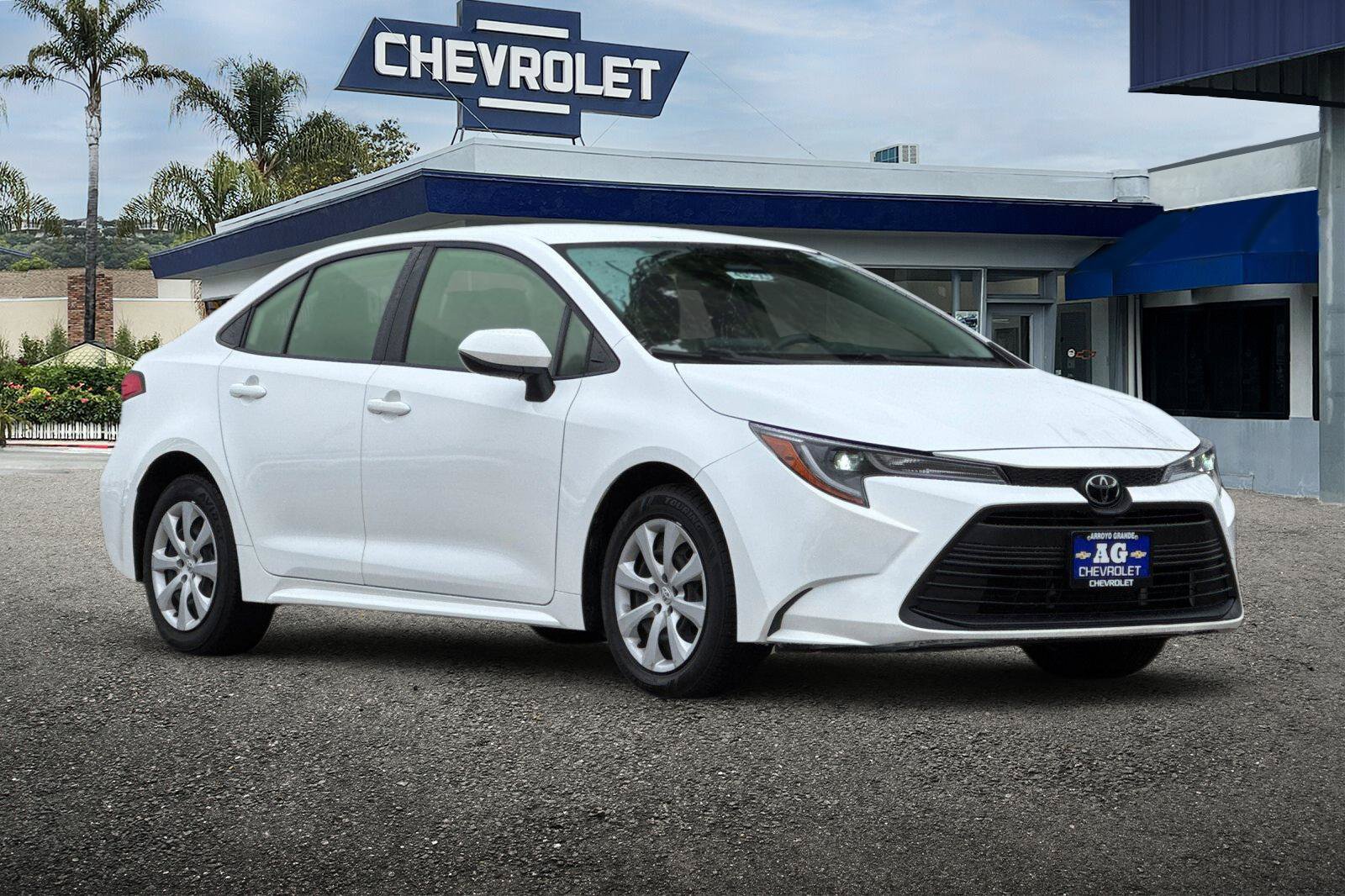 Used 2024 Toyota Corolla LE FWD image 31
