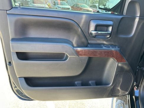 Used 2014 GMC Sierra 1500 SLE w/ Suspension Package, Off-Road image 11