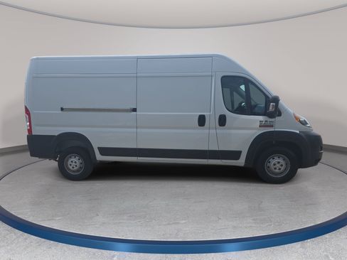 Used 2017 RAM ProMaster 2500 w/ Interior Convenience Group FWD image 5