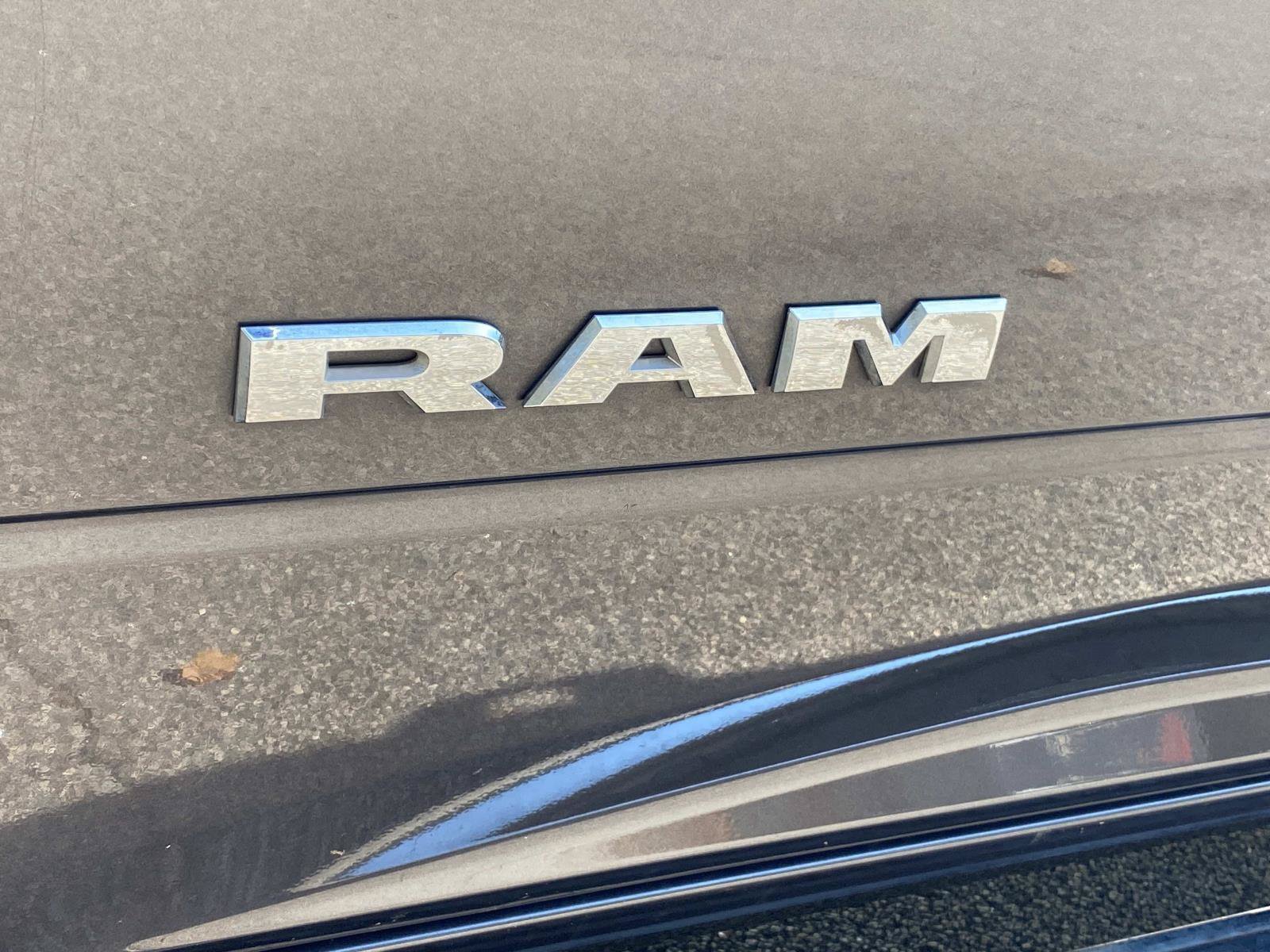 Used 2026 RAM 2500 Big Horn AWD/4WD image 15