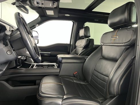 Used 2024 Ford F350 Platinum w/ FX4 Off-Road Package image 25