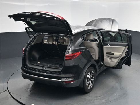 Used 2020 Kia Sportage LX w/ LX Popular Package image 26