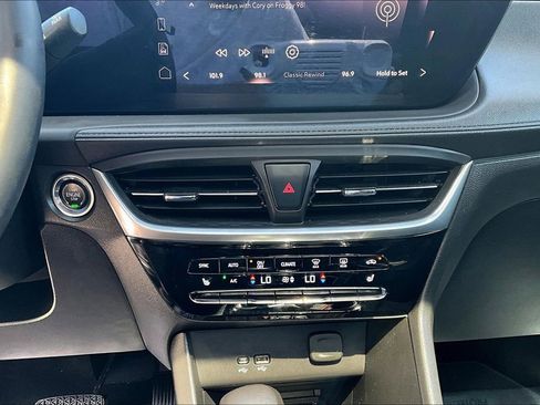 Used 2024 Buick Encore GX Avenir w/ Avenir Technology Package AWD/4WD image 14