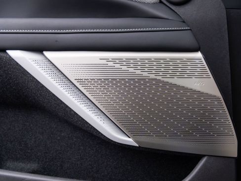 New 2026 Cadillac Optiq Sport 1 image 20