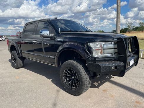 Used 2019 Ford F150 Platinum w/ Equipment Group 701A Luxury image 2