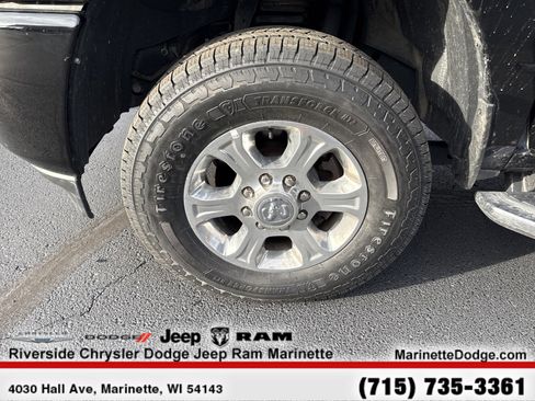 Used 2024 RAM 2500 Big Horn w/ Safety Group image 28