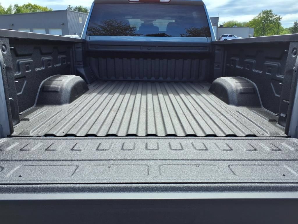 New 2025 Chevrolet Silverado 2500 Custom w/ Custom Value Package AWD/4WD image 10