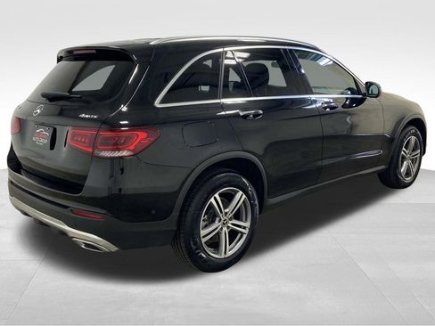 Used 2021 Mercedes-Benz GLC 300 4MATIC w/ Premium Package image 3