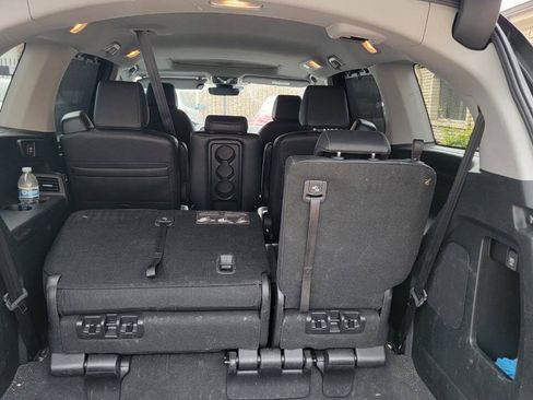 Used 2024 Honda Odyssey EX-L image 17