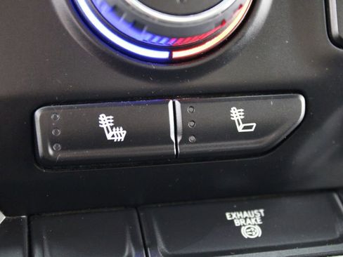 Used 2023 Chevrolet Silverado 2500 LT image 24