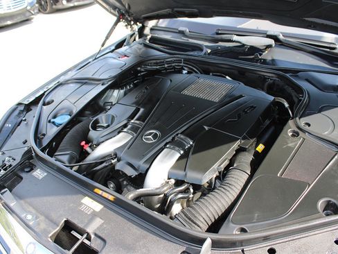 Used 2014 Mercedes-Benz S 550 Sedan image 46