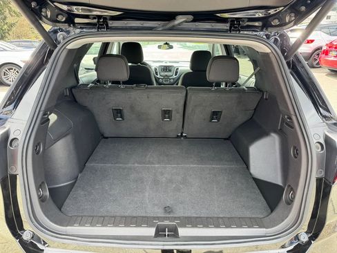 Used 2024 Chevrolet Equinox LT image 17