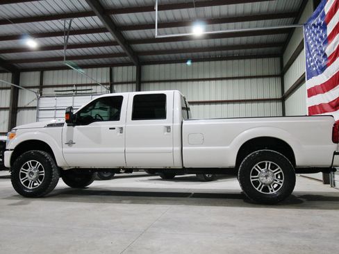 Used 2015 Ford F350 Platinum AWD/4WD image 6