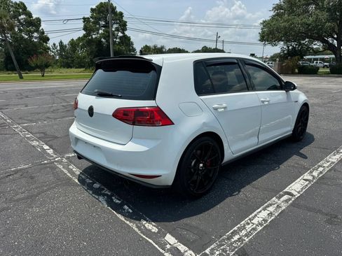 Used 2016 Volkswagen GTI SE w/ Lighting Package (SEL) FWD image 6
