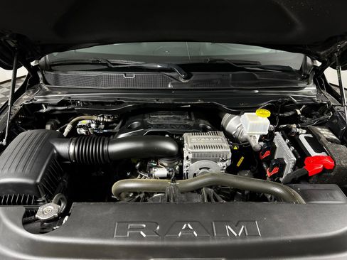 Used 2022 RAM 1500 Laramie w/ Laramie Southwest Edition RWD image 8