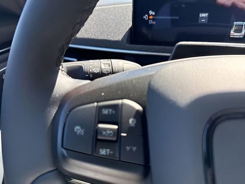 Used 2025 Ford Mustang Mach-E Premium image 13