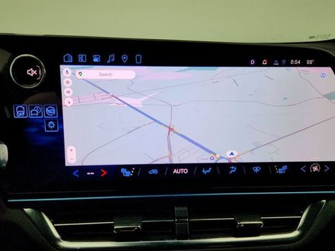 Used 2026 Chevrolet Equinox EV LT image 19