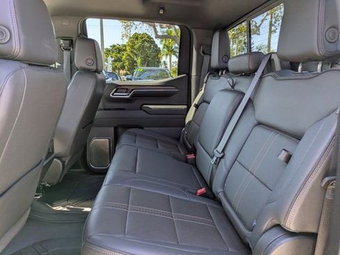 Used 2024 Chevrolet Silverado 1500 High Country w/ High Country Premium Package image 20