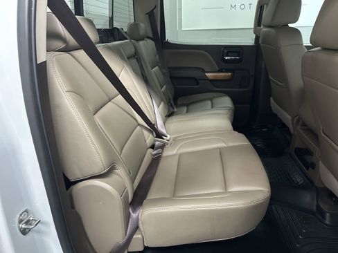 Used 2018 Chevrolet Silverado 1500 LTZ w/ Sport Package AWD/4WD image 34