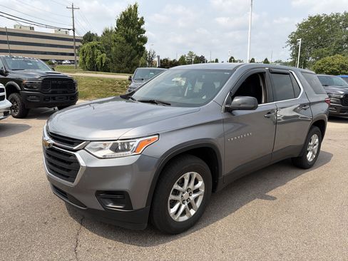 Used 2021 Chevrolet Traverse LS w/ LPO, Floor Liner Package FWD image 16