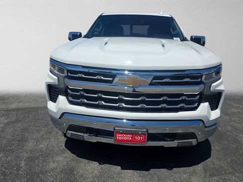 Used 2024 Chevrolet Silverado 1500 LTZ w/ Z71 Off-Road Package AWD/4WD image 8