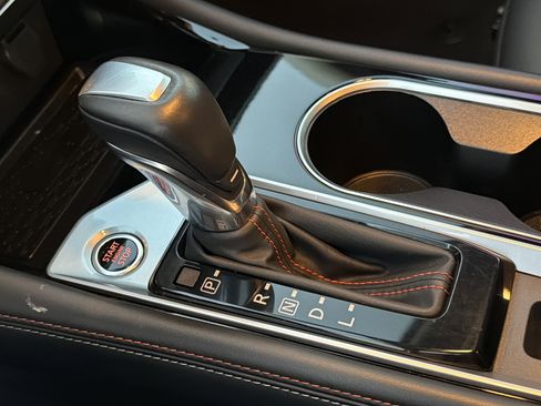 Used 2024 Nissan Altima 2.0 SR image 32