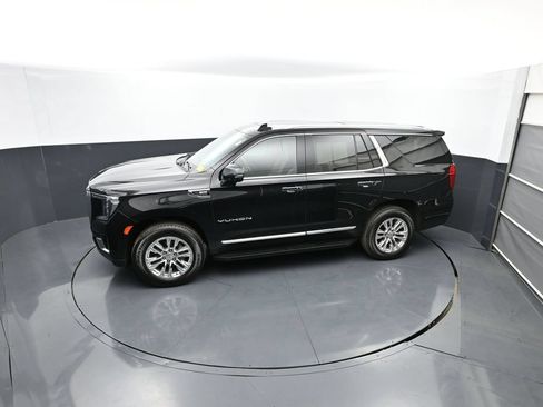Used 2022 GMC Yukon SLT w/ SLT Premium Package AWD/4WD image 39
