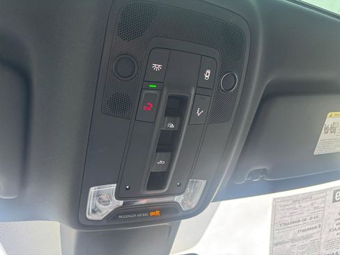 Used 2023 Audi Q3 2.0T Premium Plus w/ Premium Plus Package image 21