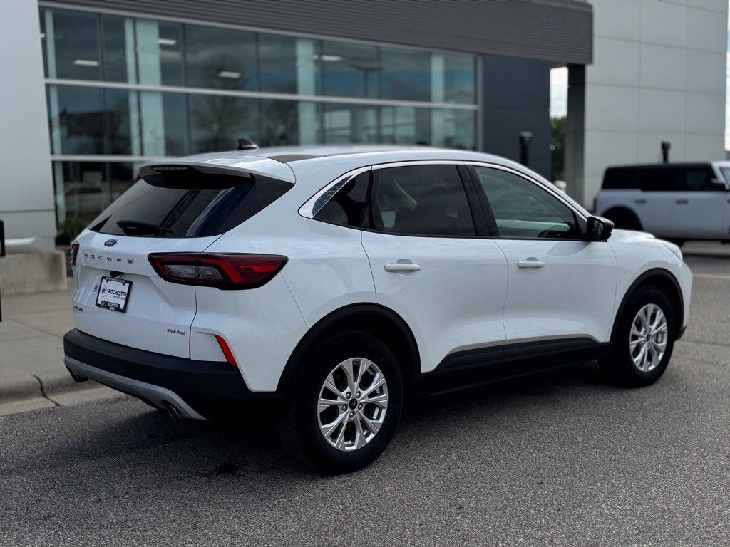 Certified 2023 Ford Escape Active w/ Tech Pack #2 AWD/4WD image 45