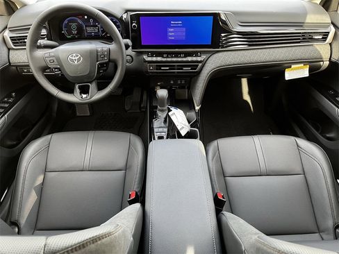 New 2026 Toyota Camry XLE image 9