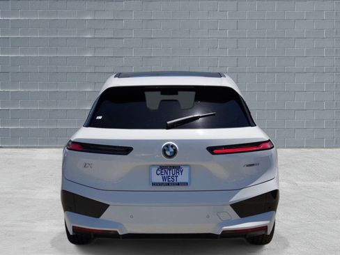Certified 2024 BMW iX xDrive50 AWD/4WD image 4