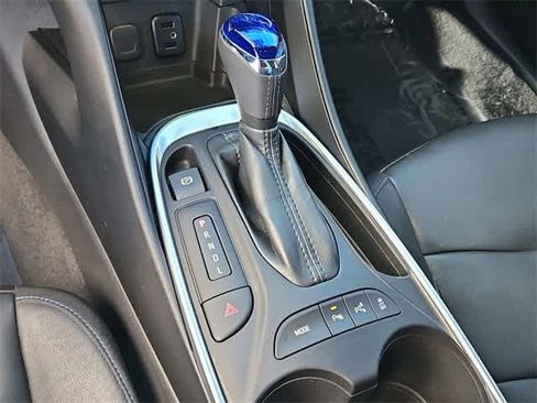 Used 2017 Chevrolet Volt Premier w/ Driver Confidence II Package image 31