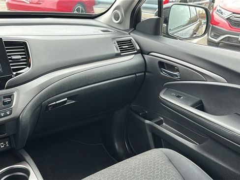 Used 2023 Honda Ridgeline Sport image 22