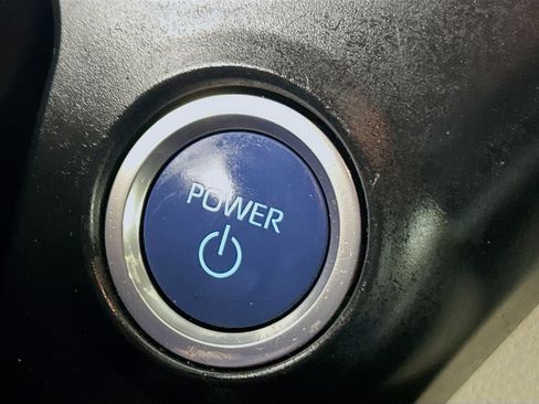 Used 2024 Toyota Sienna Platinum image 20