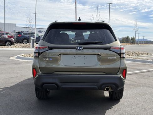 Certified 2025 Subaru Forester Touring w/ Protection Package image 10