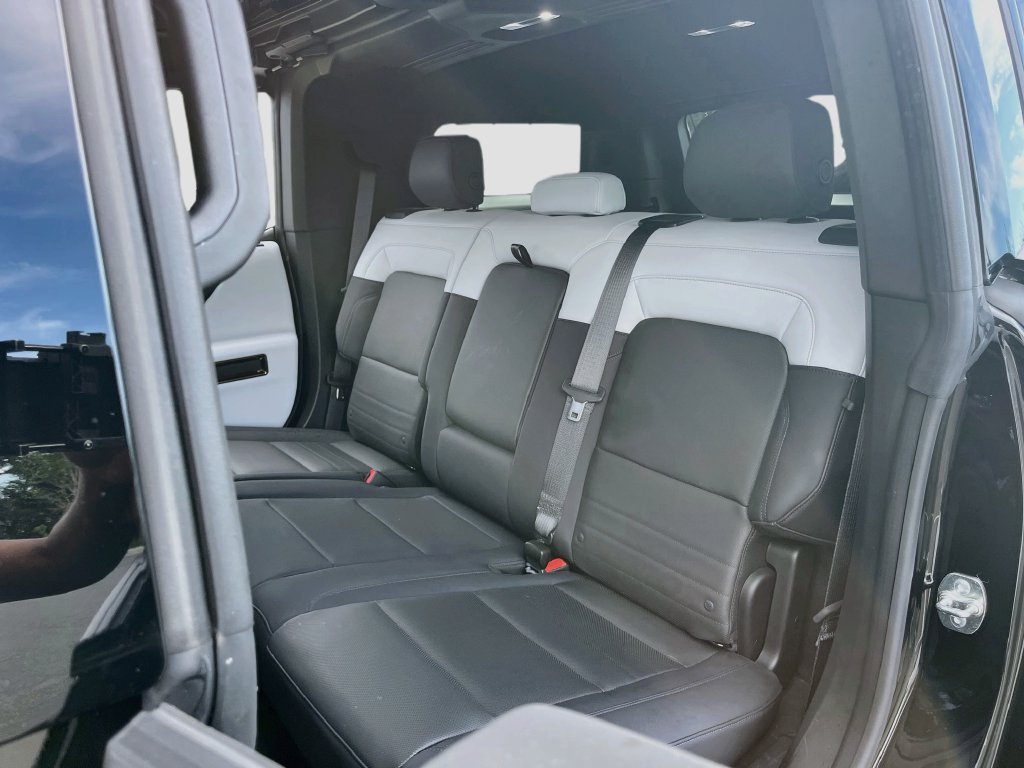 Used 2025 GMC Hummer EV 2X AWD/4WD image 25