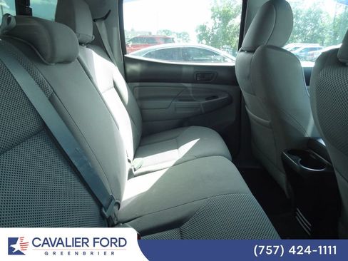 Used 2014 Toyota Tacoma PreRunner w/ TRD Sport Package RWD image 11
