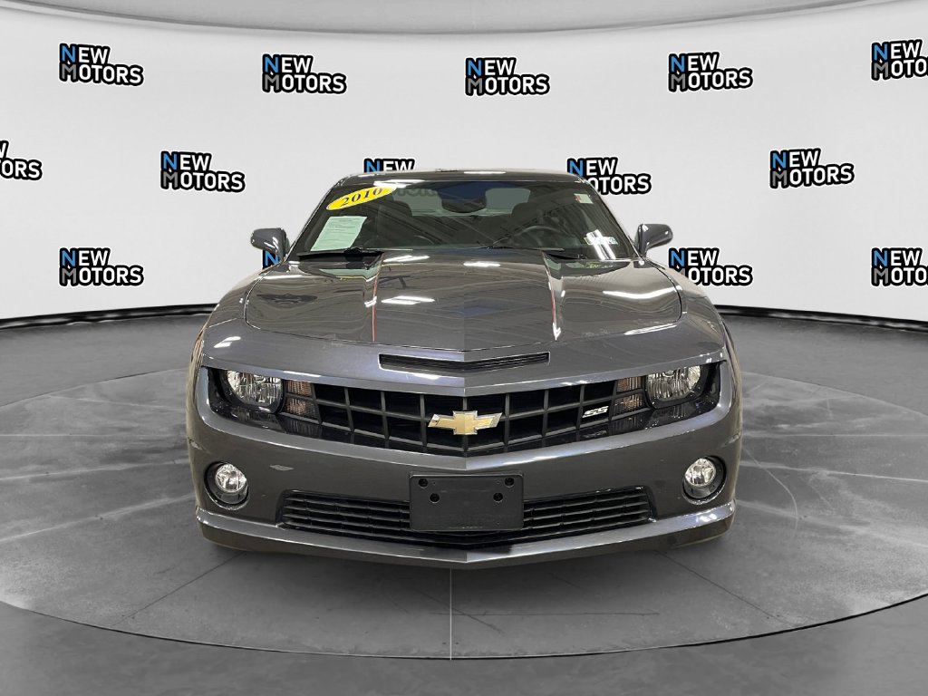 Used 2010 Chevrolet Camaro SS RWD image 8