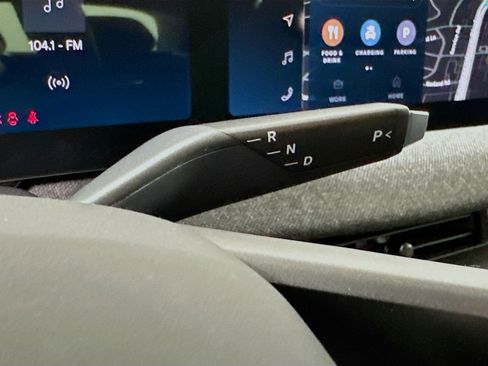 Used 2024 Lucid Air Pure image 24