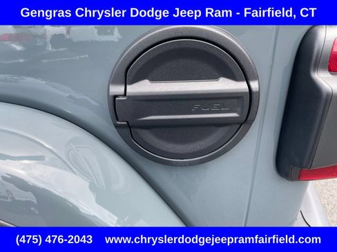 Certified 2025 Jeep Wrangler Unlimited Sahara AWD/4WD image 35