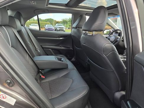 Used 2018 Toyota Camry XSE w/ Audio Package FWD image 14