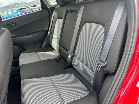 Used 2021 Hyundai Kona SEL AWD/4WD image 10